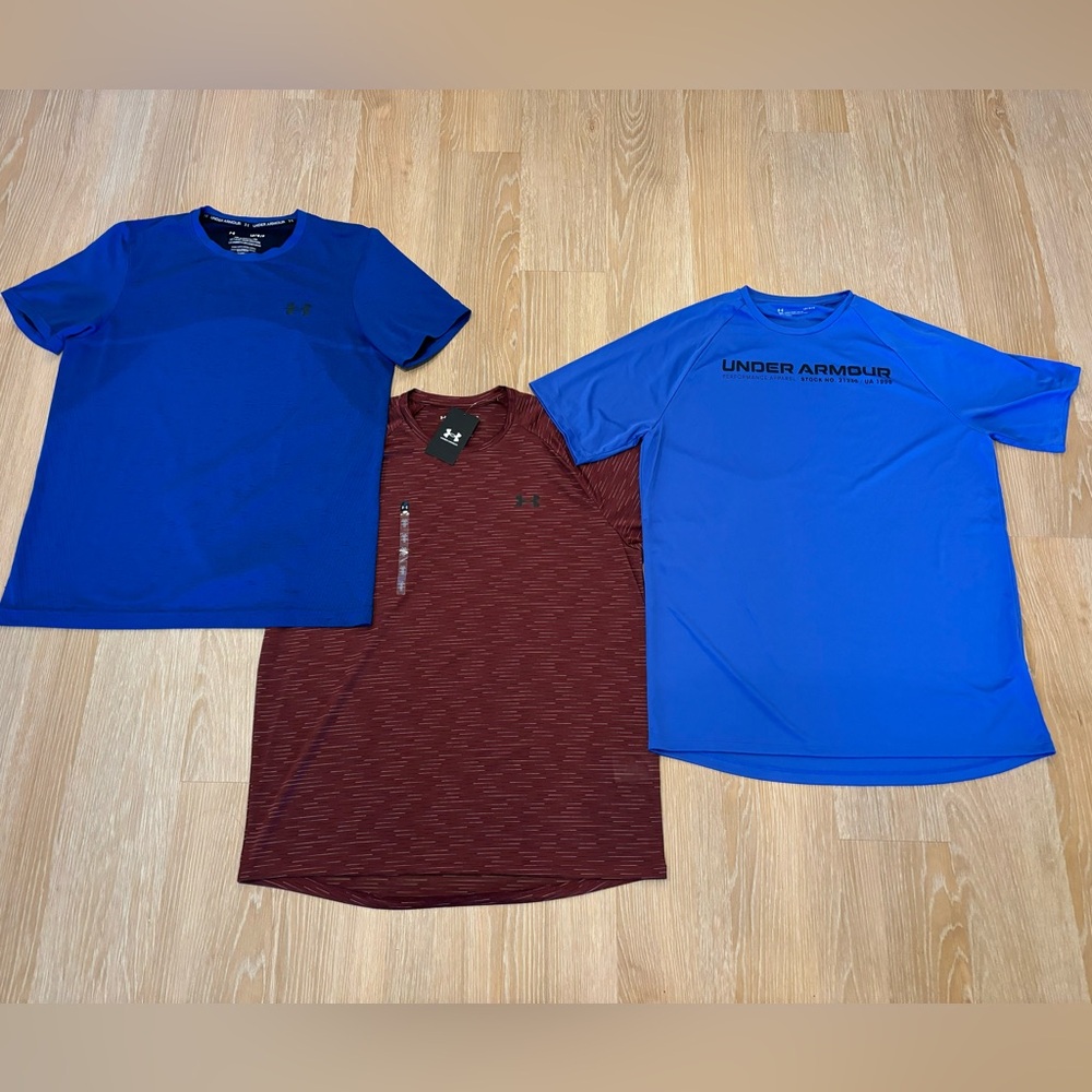 3 Men’s Under Armour Tees 1 Maroon NWT 2 Blue Tees NWOT Size Large